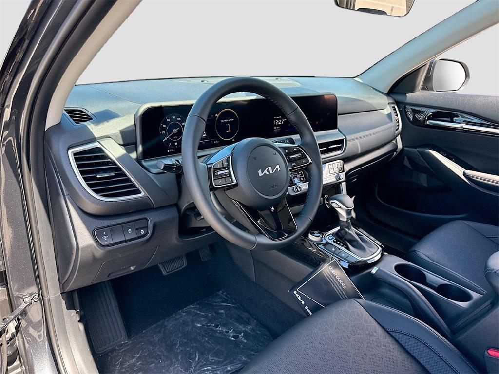 new 2026 Kia Seltos car, priced at $26,297
