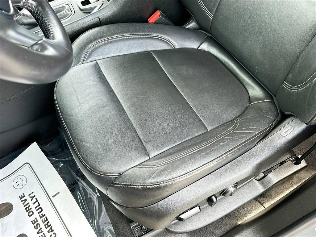 used 2019 Chevrolet Traverse car, priced at $15,991