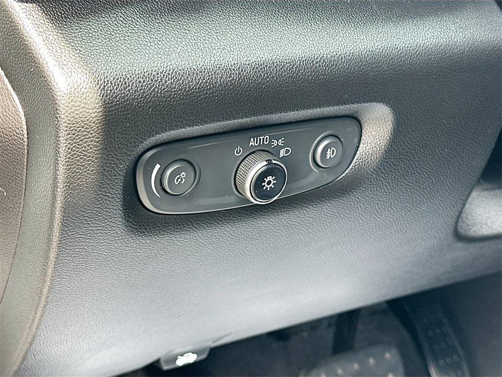 used 2019 Chevrolet Traverse car, priced at $15,991
