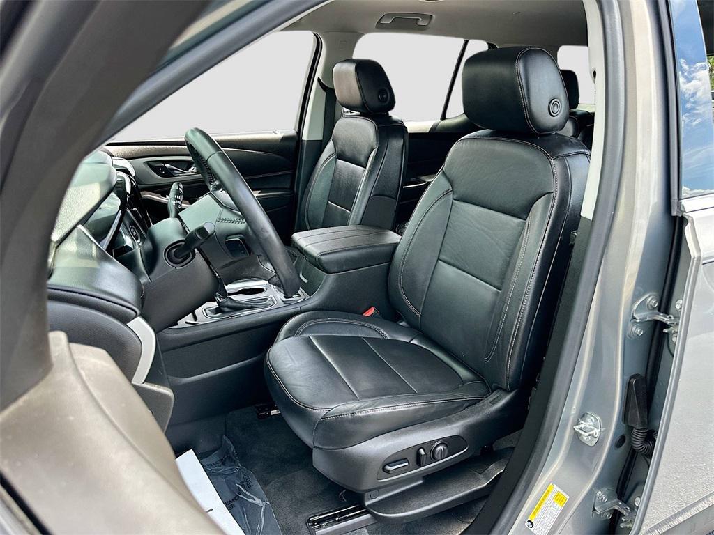 used 2019 Chevrolet Traverse car, priced at $15,991