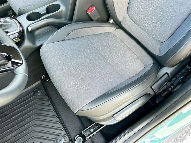 new 2025 Kia Seltos car, priced at $24,794