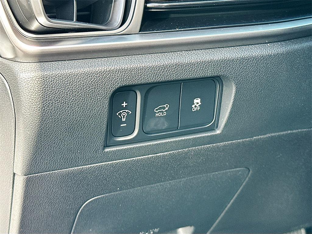 new 2025 Kia Sorento car, priced at $37,042
