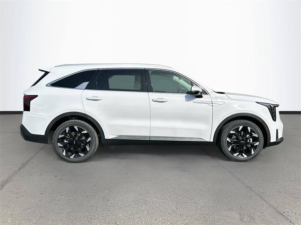 new 2025 Kia Sorento car, priced at $37,042