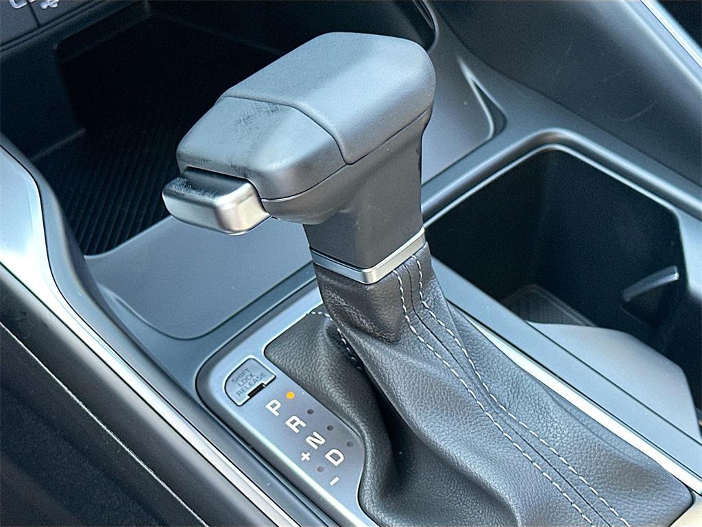 new 2026 Kia Sorento car, priced at $30,435