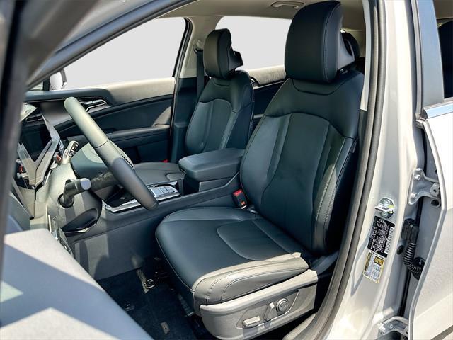 new 2026 Kia Sportage car, priced at $31,301