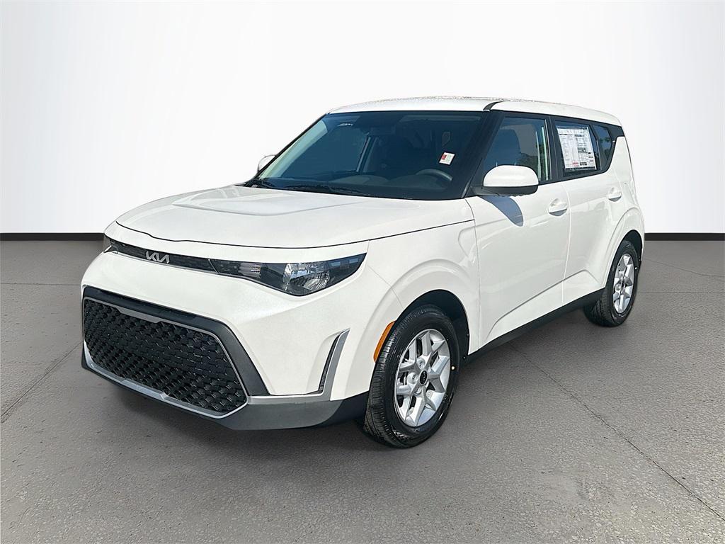 new 2025 Kia Soul car, priced at $21,051
