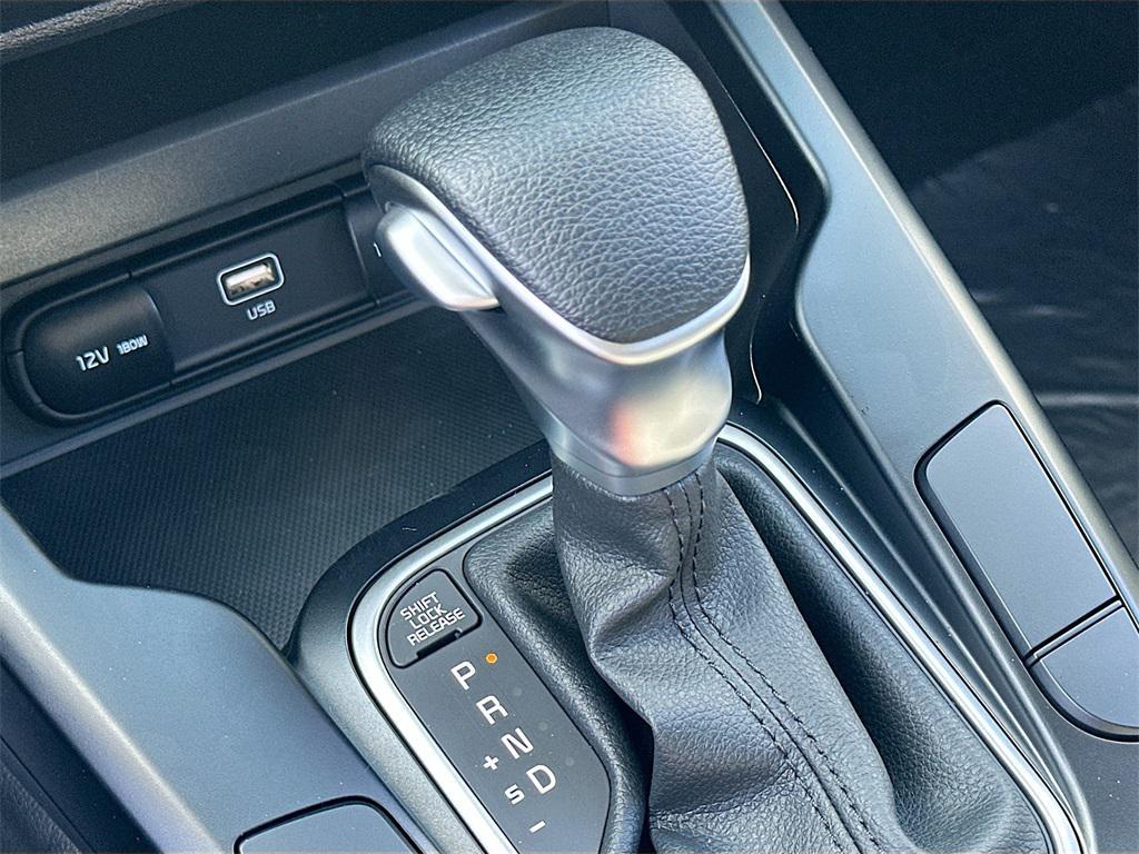 new 2025 Kia Soul car, priced at $21,051