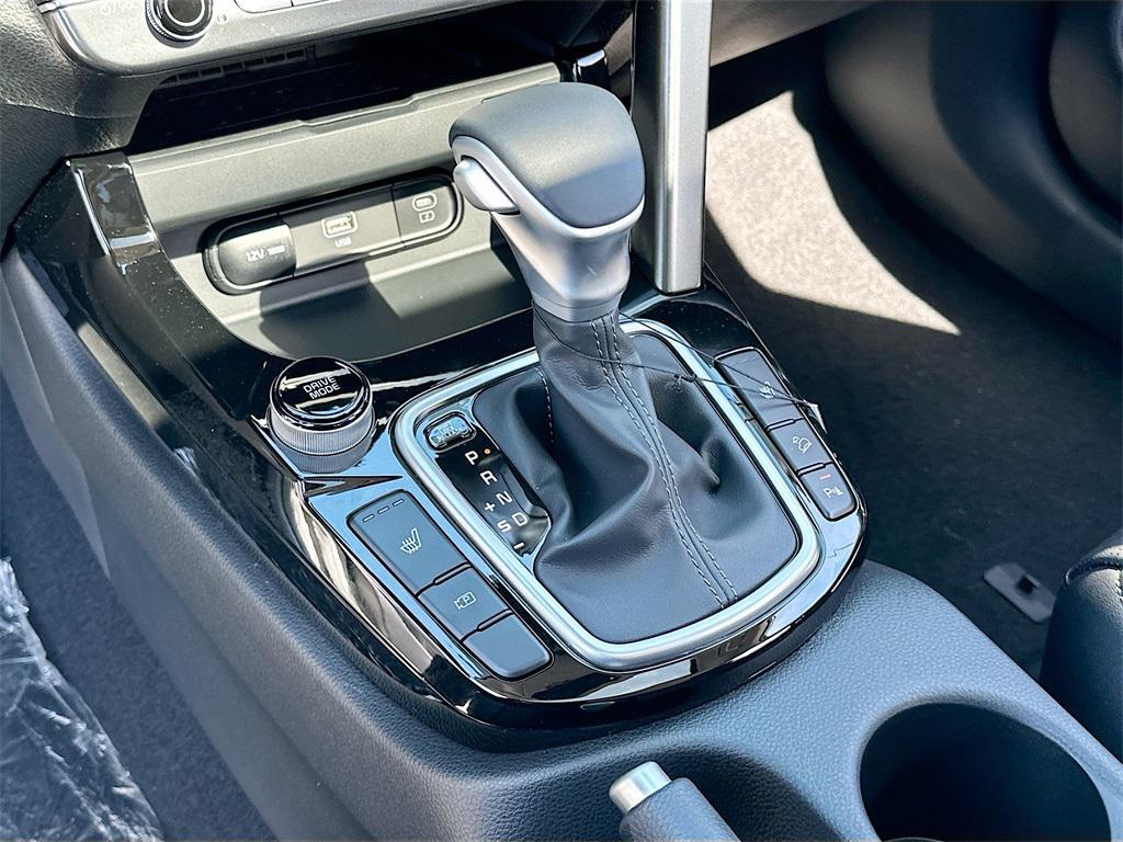 new 2026 Kia Seltos car, priced at $28,670