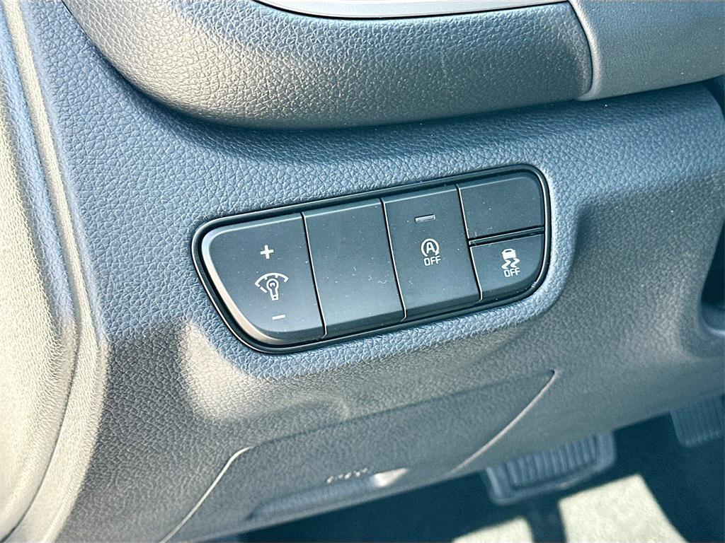 new 2026 Kia Seltos car, priced at $28,670
