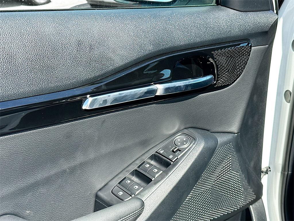 new 2026 Kia Seltos car, priced at $28,670
