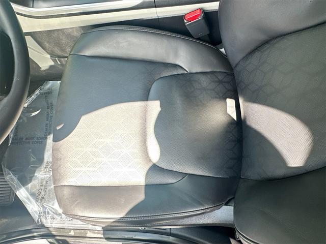 used 2024 Kia Carnival car, priced at $32,551