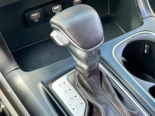 used 2024 Kia Carnival car, priced at $32,551