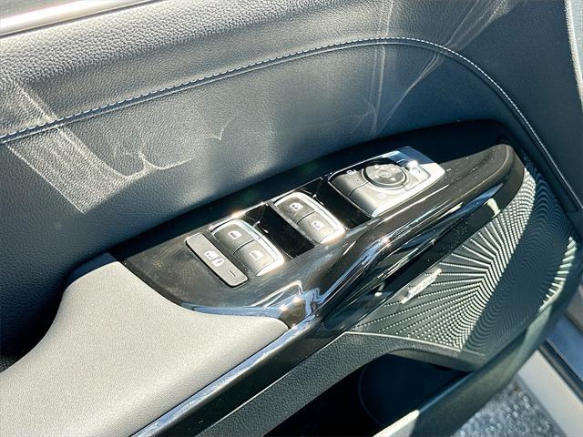 new 2025 Kia K5 car, priced at $29,194