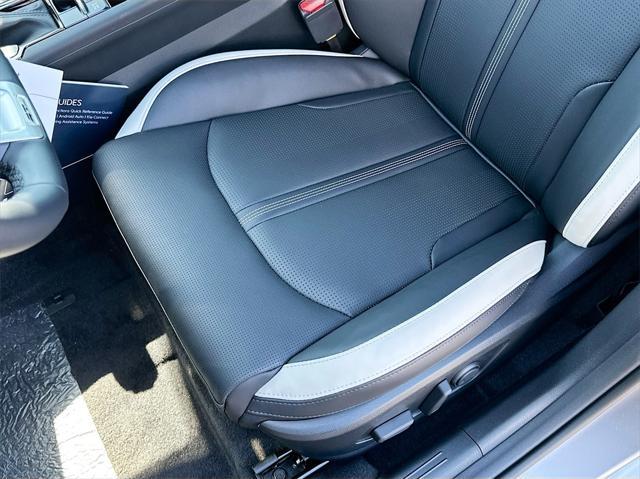 new 2025 Kia K5 car, priced at $29,929