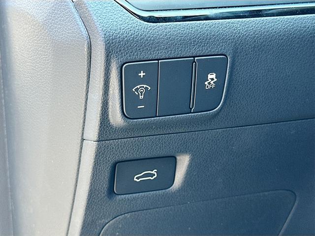 new 2025 Kia K5 car, priced at $29,194
