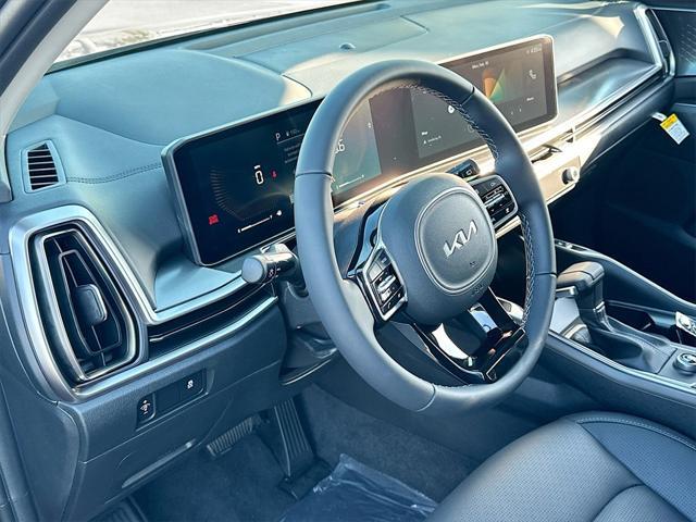 new 2025 Kia Sorento car, priced at $33,562