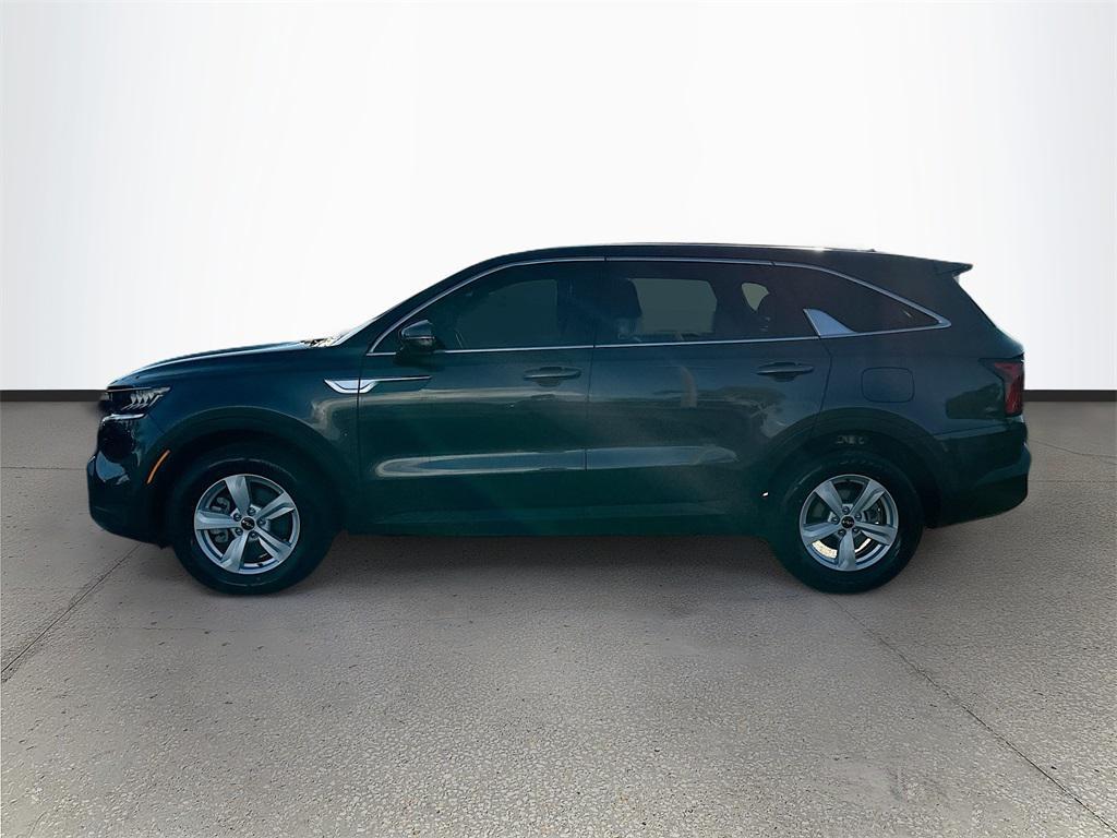 used 2023 Kia Sorento car, priced at $21,221