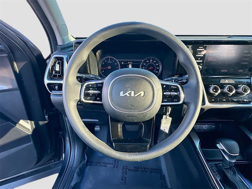 used 2023 Kia Sorento car, priced at $21,221