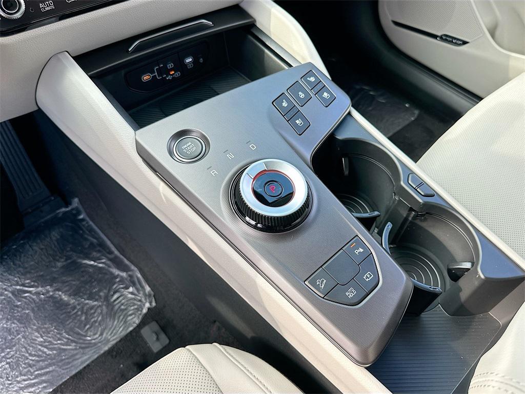 new 2026 Kia Sportage Hybrid car, priced at $40,022