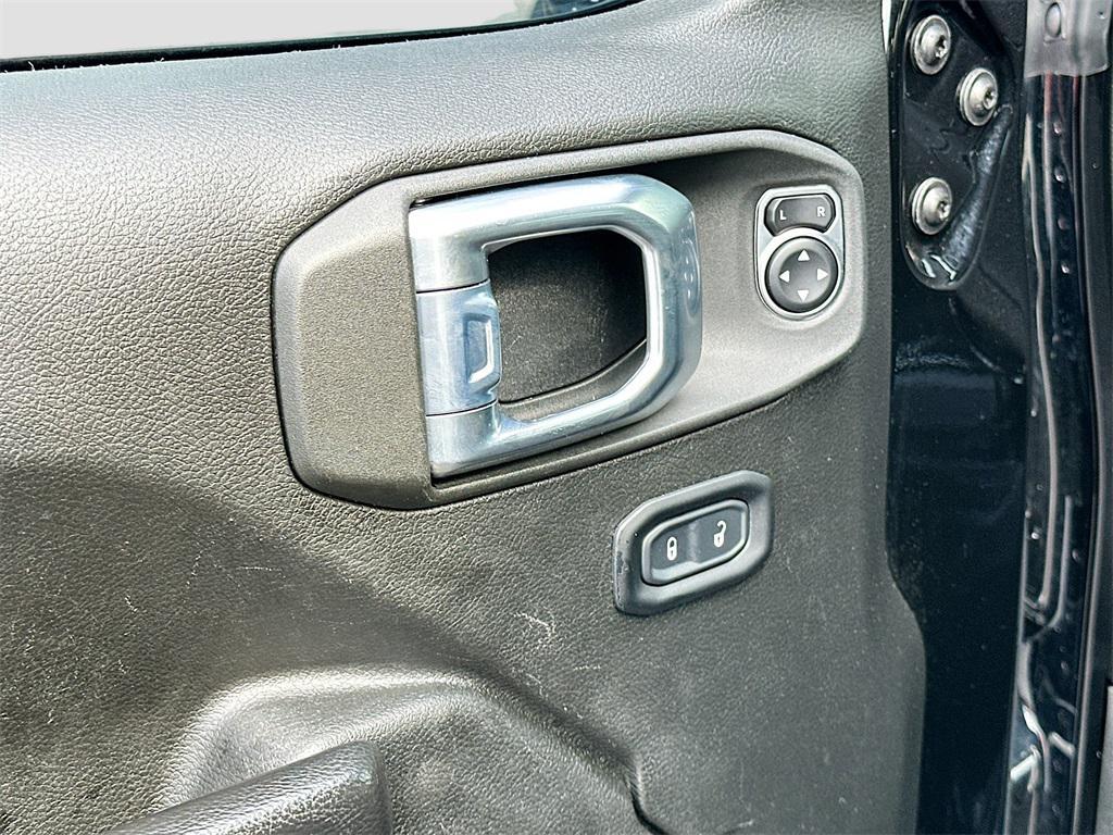 used 2023 Jeep Gladiator car, priced at $29,991