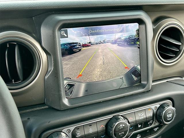 used 2023 Jeep Gladiator car, priced at $32,881