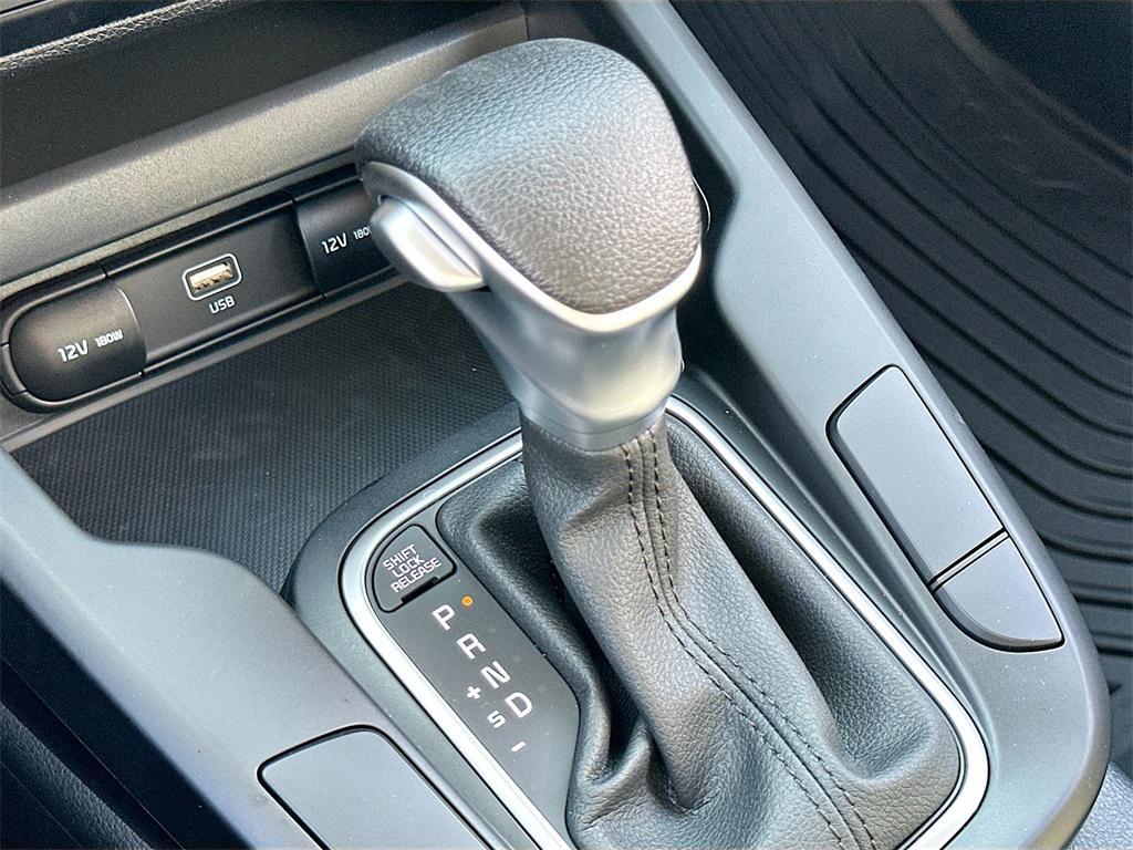 new 2025 Kia Soul car, priced at $21,132