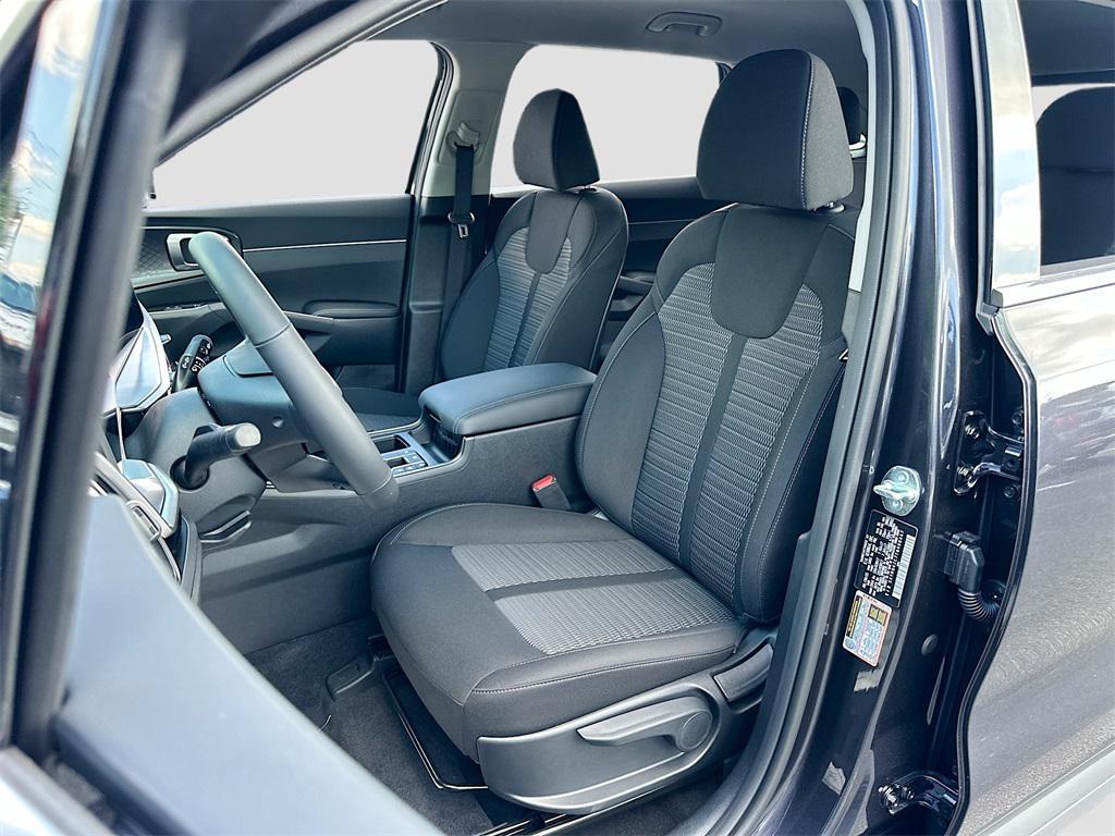 new 2026 Kia Sorento car, priced at $30,338
