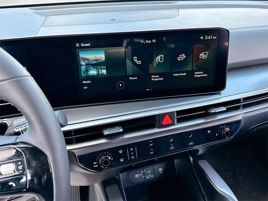 new 2026 Kia Sorento car, priced at $30,338