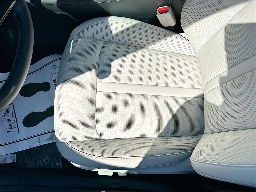 new 2026 Kia Sorento car, priced at $37,043
