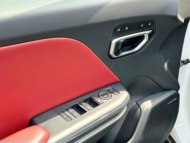 new 2025 Kia K4 car, priced at $27,523