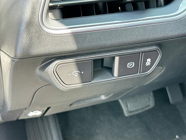 new 2025 Kia K4 car, priced at $27,523