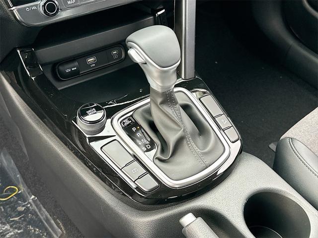 new 2025 Kia Seltos car, priced at $24,419