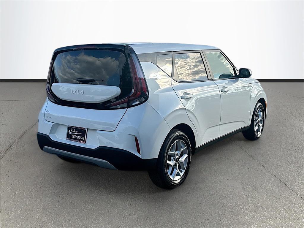 new 2025 Kia Soul car, priced at $21,051