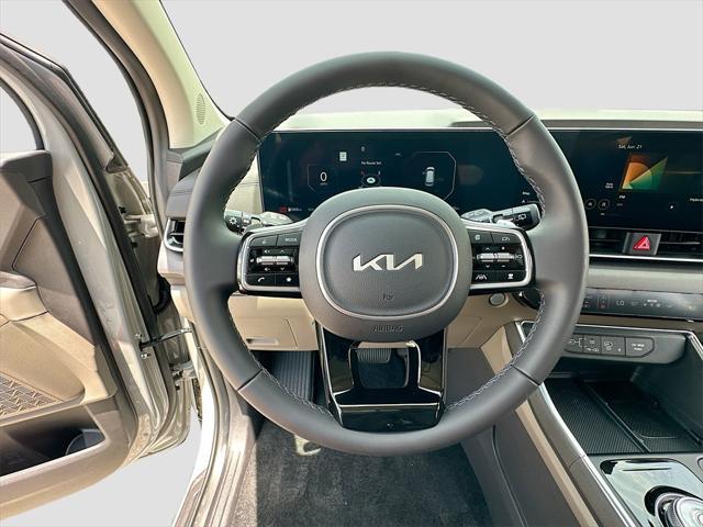 new 2026 Kia Carnival Hybrid car, priced at $48,276