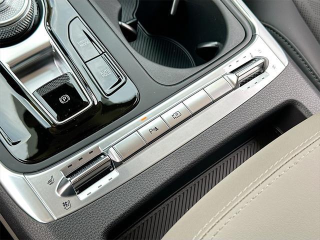 new 2026 Kia Carnival Hybrid car, priced at $48,276