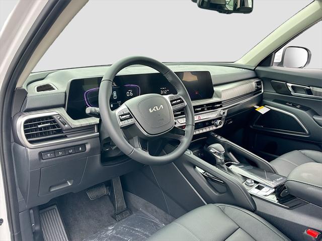 new 2025 Kia Telluride car, priced at $42,140