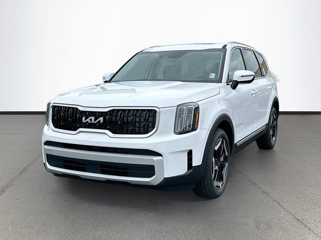 new 2025 Kia Telluride car, priced at $42,140