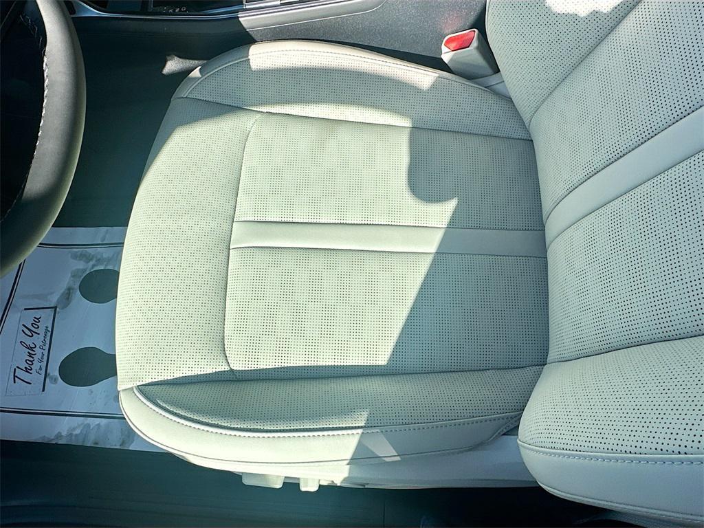 new 2026 Kia Sorento car, priced at $34,341