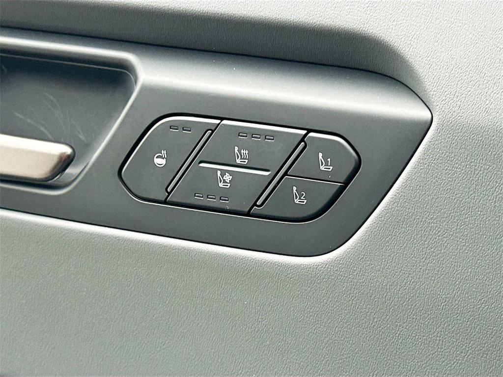 new 2026 Kia EV9 car, priced at $50,954