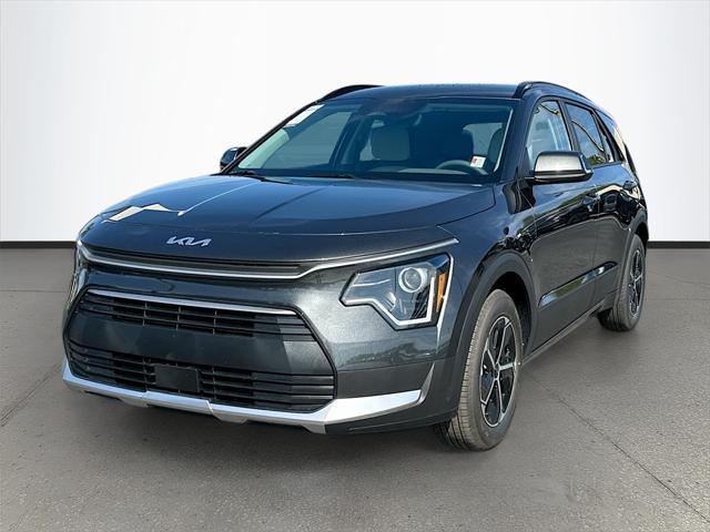 new 2025 Kia Niro car, priced at $28,624