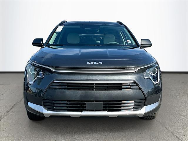 new 2025 Kia Niro car, priced at $28,624