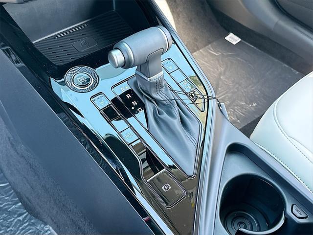new 2025 Kia Niro car, priced at $28,624