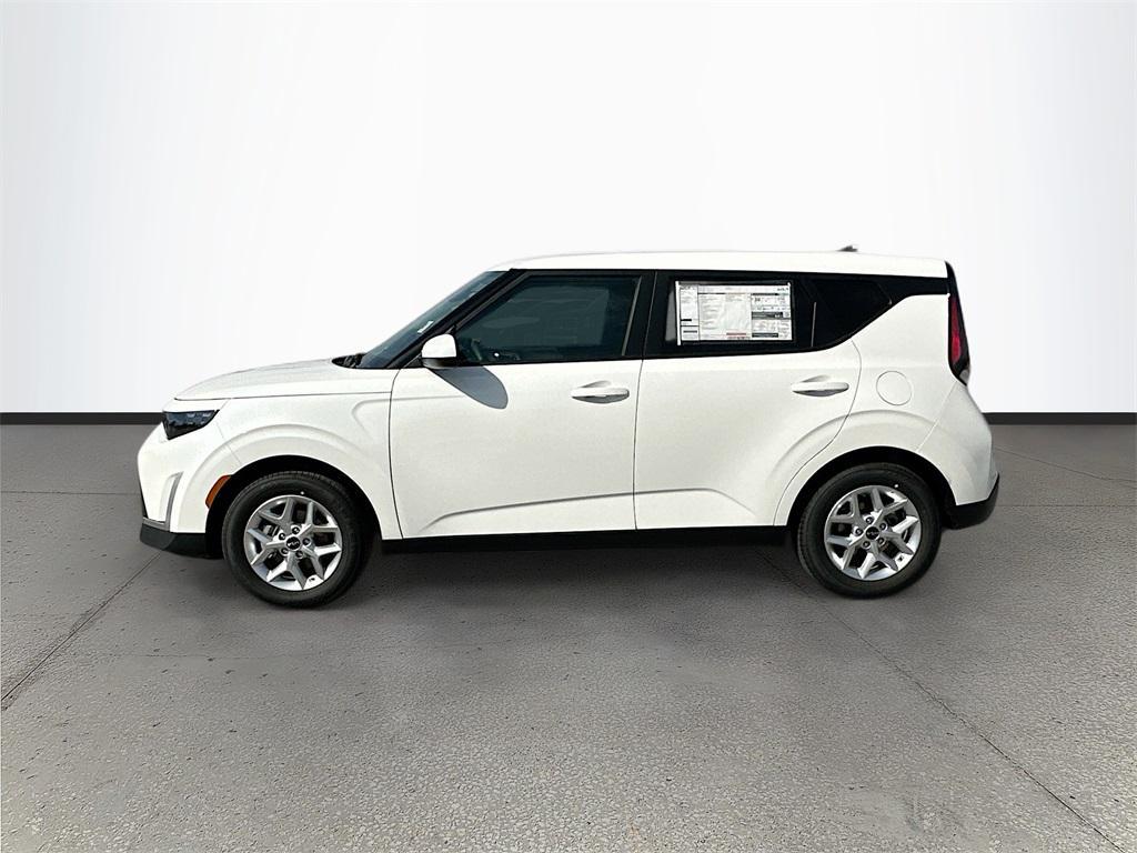 new 2025 Kia Soul car, priced at $21,322