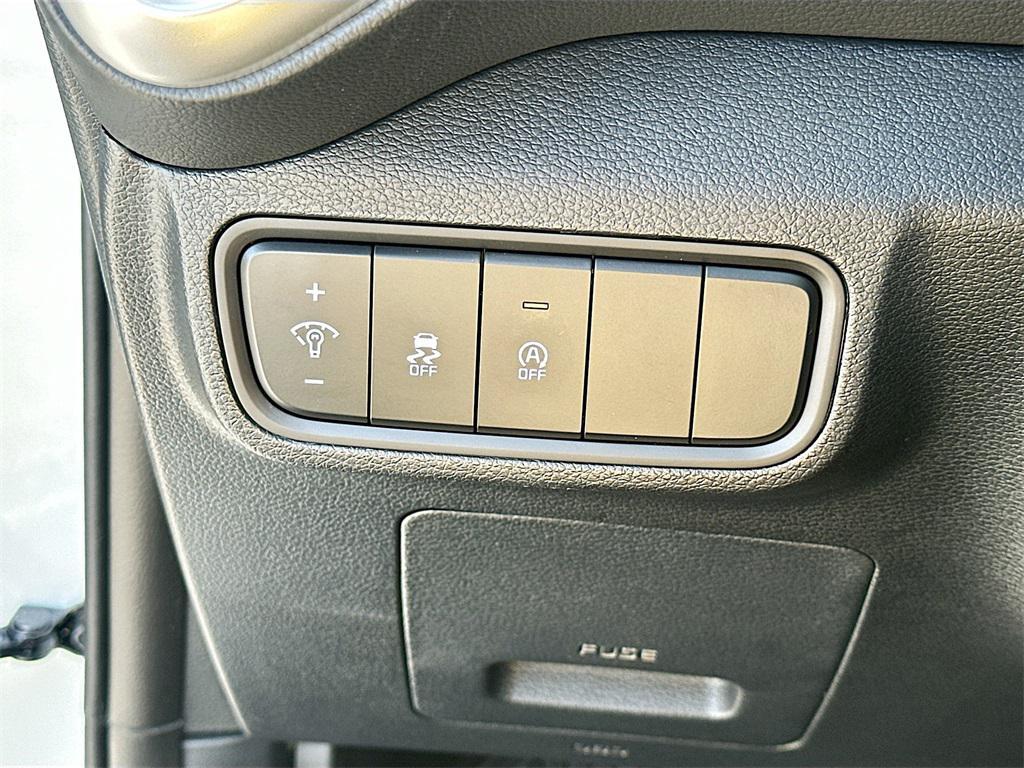 new 2025 Kia Soul car, priced at $21,322