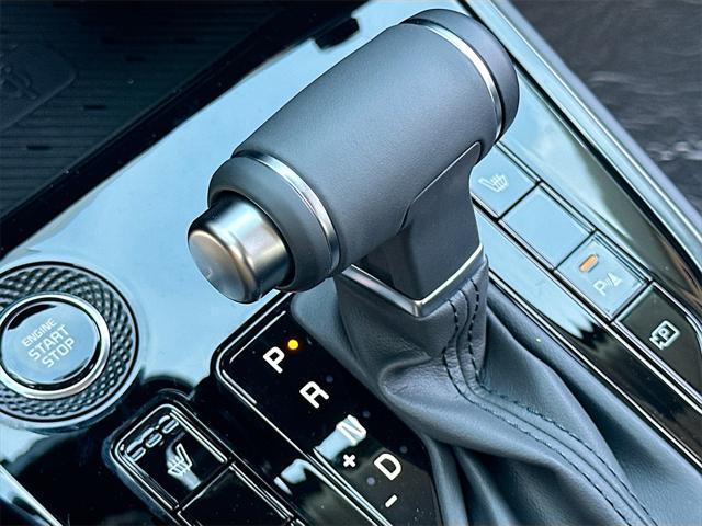 new 2025 Kia Niro car, priced at $28,983