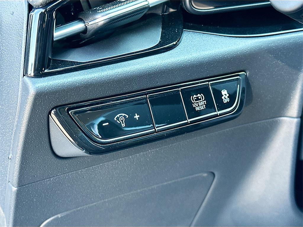 new 2025 Kia Niro car, priced at $27,563
