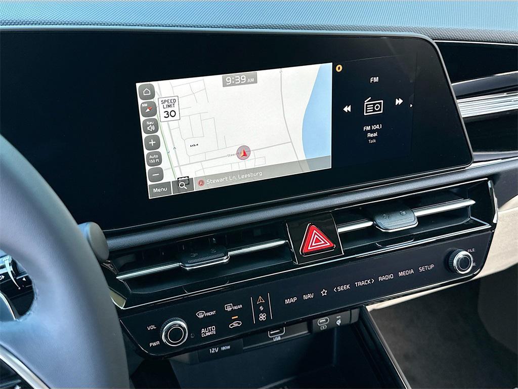 new 2025 Kia Niro car, priced at $27,563