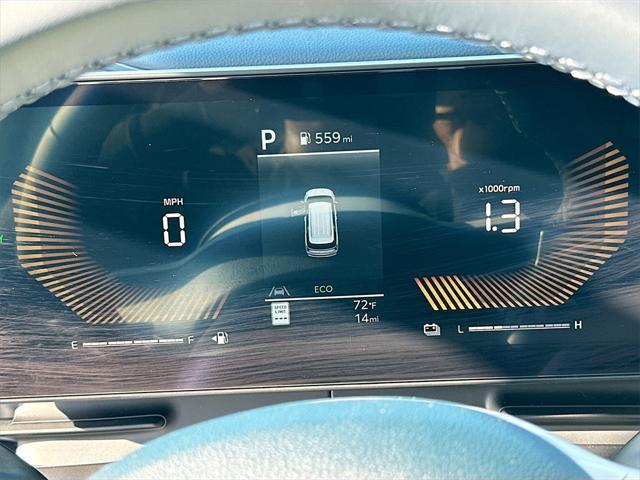 new 2025 Kia Carnival Hybrid car, priced at $42,536