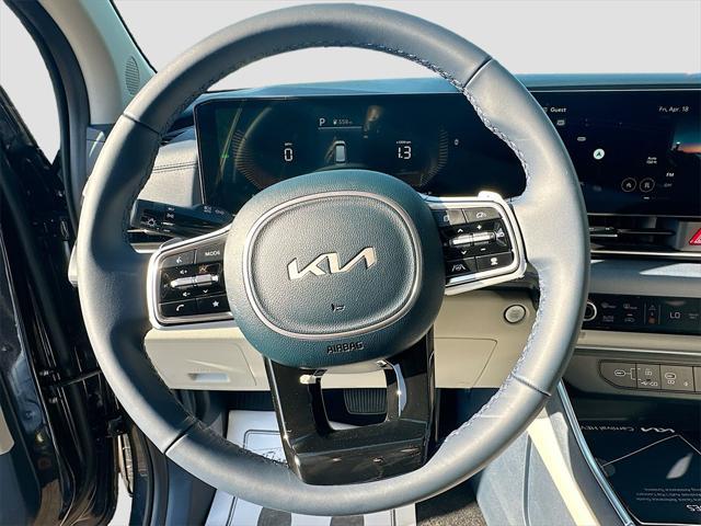 new 2025 Kia Carnival Hybrid car, priced at $42,536