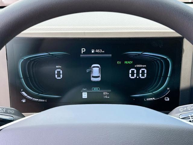 new 2025 Kia Niro car, priced at $25,410